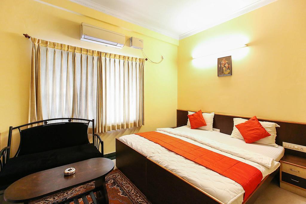Oyo 4606 Hotel Maple Green Suites Bangalore Zimmer foto
